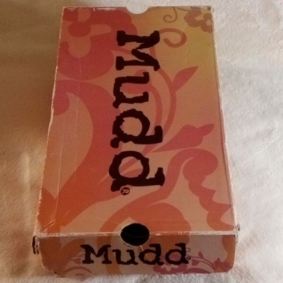 MUDD WOMENS BROWN BUCKLED DRESS IN BOX LIKE NEW PSHOES SIZE 8 - Picture 12 of 12